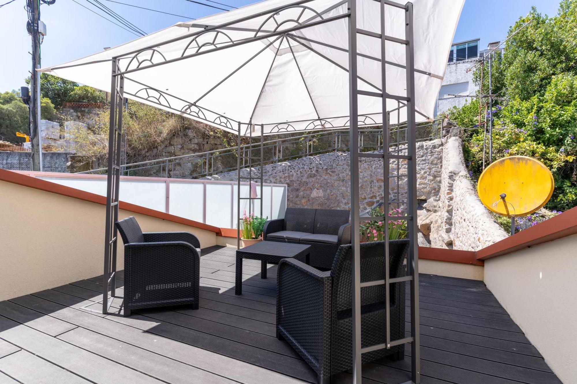 Cozy Nest Hostel Porto Exterior photo
