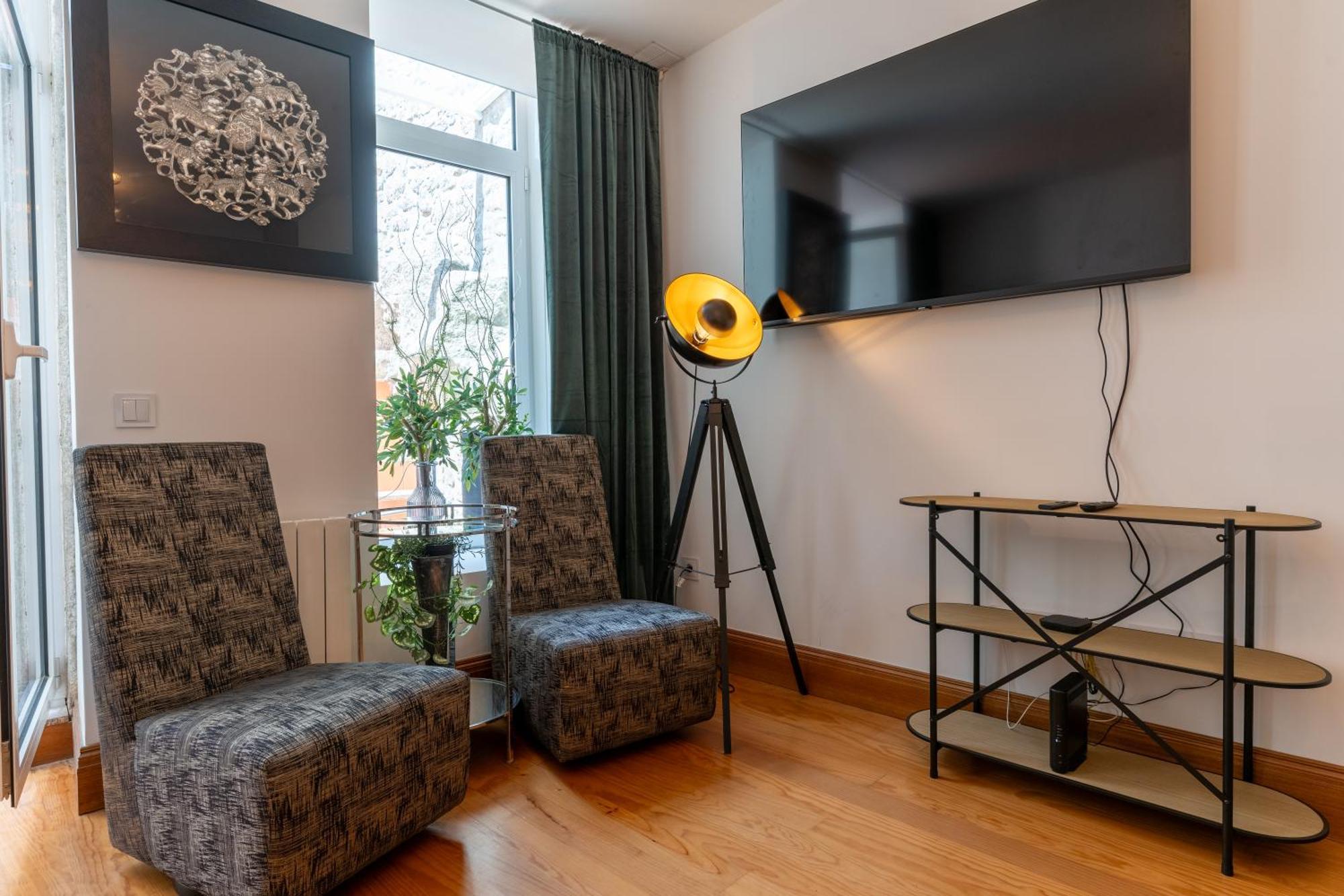 Cozy Nest Hostel Porto Exterior photo