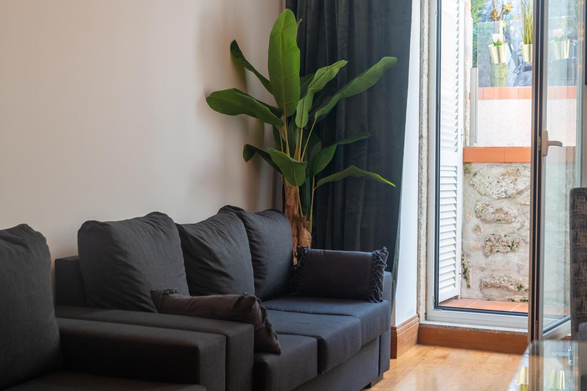 Cozy Nest Hostel Porto Exterior photo